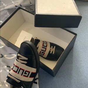 Gucci Ace Stripe Leather Sneaker